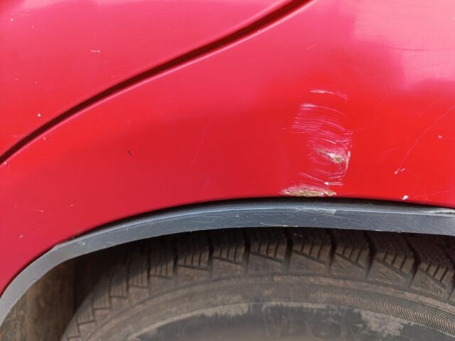 Красный Форд Другая, объемом двигателя 1.5 л и пробегом 400 тыс. км за 2500 $, фото 3 на Automoto.ua