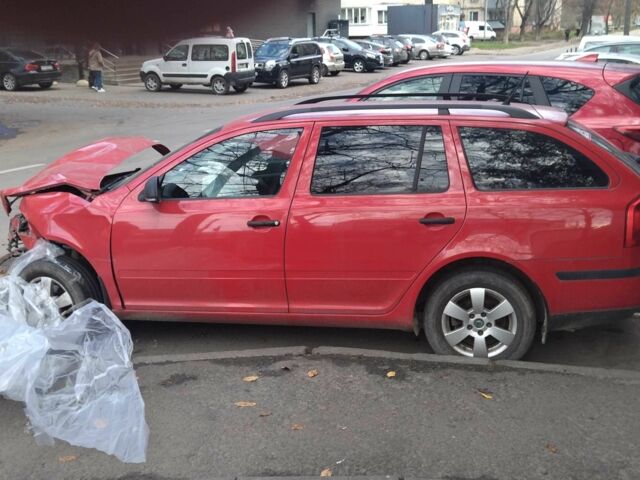 Червоний Форд Інша, об'ємом двигуна 1.6 л та пробігом 160 тис. км за 2500 $, фото 1 на Automoto.ua