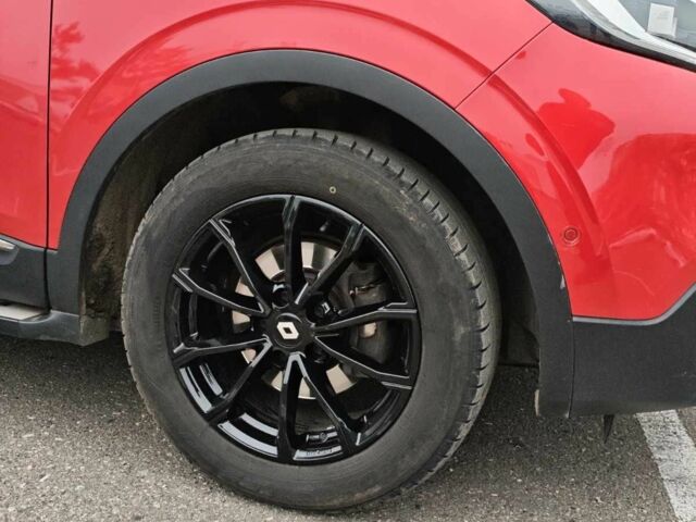 Красный Форд Другая, объемом двигателя 1 л и пробегом 185 тыс. км за 18500 $, фото 6 на Automoto.ua