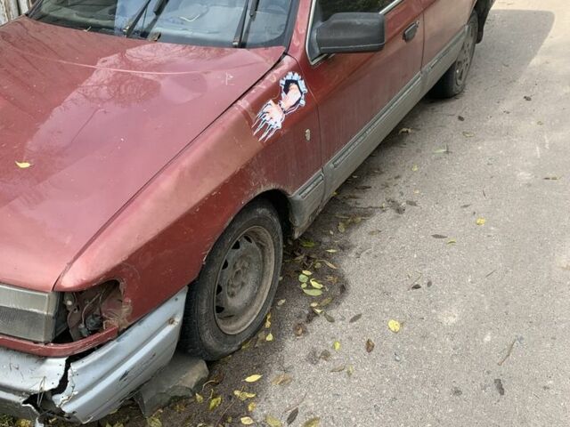 Форд Другая 1986 в Житомире на Automoto.ua Красный Форд Другая, объемом двигателя 2 л и пробегом 1000 тыс. км за 500 $, фото 2 на Automoto.ua