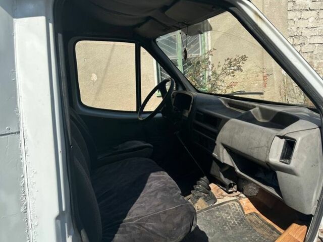 Форд Інша, об'ємом двигуна 0 л та пробігом 0 тис. км за 1300 $, фото 6 на Automoto.ua