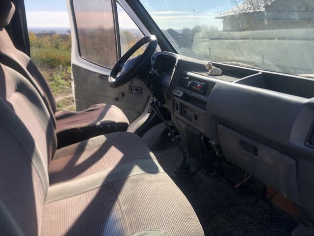 Форд Другая 1992 в Кельменцах на Automoto.ua Форд Другая, объемом двигателя 0 л и пробегом 0 тыс. км за 2000 $, фото 11 на Automoto.ua