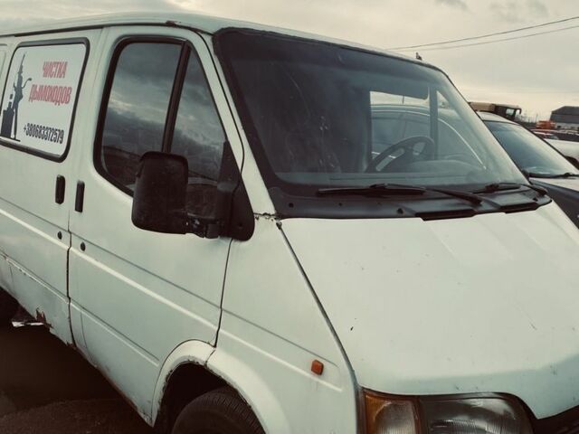 Форд Інша, об'ємом двигуна 0 л та пробігом 0 тис. км за 1700 $, фото 1 на Automoto.ua