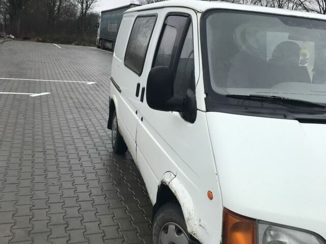 Форд Другая, объемом двигателя 0 л и пробегом 0 тыс. км за 2500 $, фото 1 на Automoto.ua