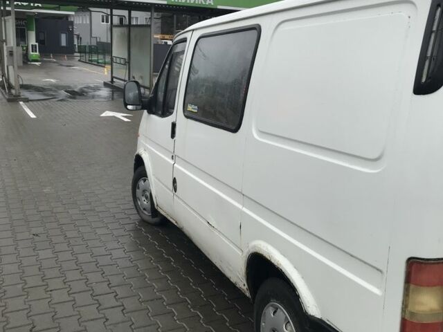 Форд Другая, объемом двигателя 0 л и пробегом 0 тыс. км за 2500 $, фото 3 на Automoto.ua