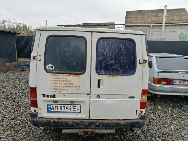 Форд Інша, об'ємом двигуна 0 л та пробігом 0 тис. км за 2400 $, фото 8 на Automoto.ua