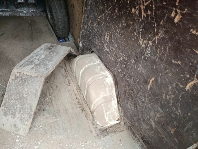 Форд Інша, об'ємом двигуна 0 л та пробігом 0 тис. км за 2400 $, фото 4 на Automoto.ua