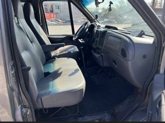 Форд Інша, об'ємом двигуна 0 л та пробігом 0 тис. км за 5000 $, фото 2 на Automoto.ua