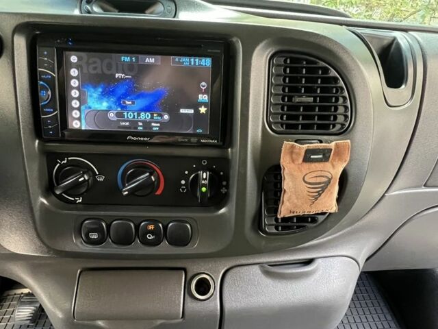 Форд Другая 2001 в Одессе на Automoto.ua Форд Другая, объемом двигателя 0 л и пробегом 0 тыс. км за 4000 $, фото 5 на Automoto.ua