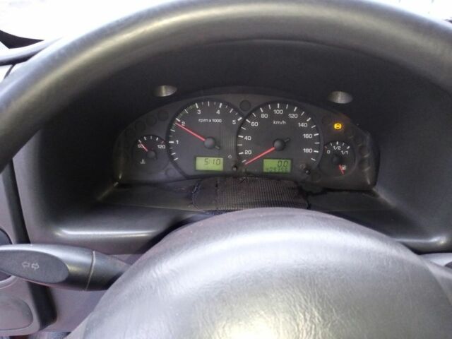 Форд Другая, объемом двигателя 0 л и пробегом 0 тыс. км за 4200 $, фото 8 на Automoto.ua