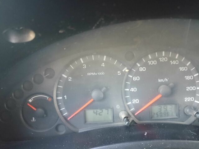 Форд Другая, объемом двигателя 0 л и пробегом 0 тыс. км за 3250 $, фото 7 на Automoto.ua