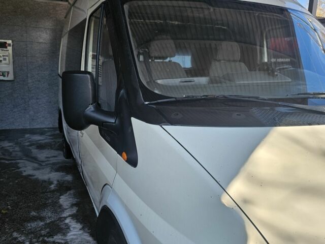 Форд Другая 2004 в Новоднестровск на Automoto.ua Форд Другая, объемом двигателя 0 л и пробегом 0 тыс. км за 5600 $, фото 2 на Automoto.ua