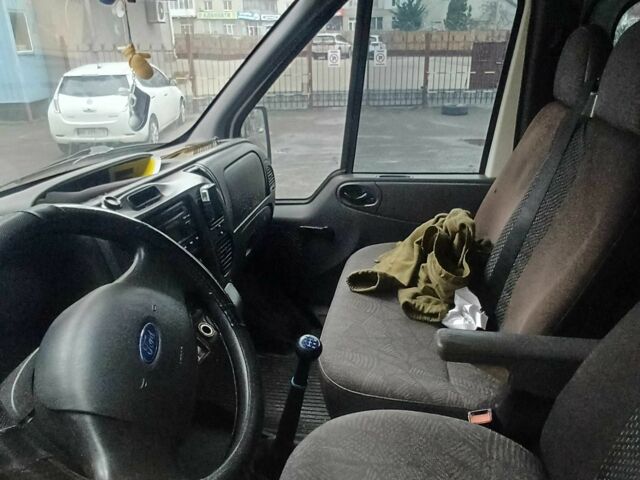 Форд Другая, объемом двигателя 0 л и пробегом 0 тыс. км за 5000 $, фото 4 на Automoto.ua