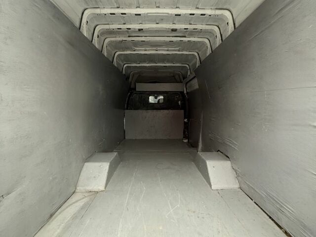 Форд Інша, об'ємом двигуна 0 л та пробігом 0 тис. км за 9200 $, фото 12 на Automoto.ua