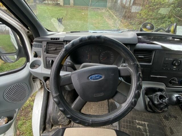 Форд Інша, об'ємом двигуна 0 л та пробігом 0 тис. км за 7600 $, фото 13 на Automoto.ua