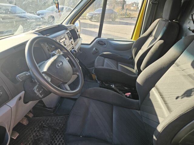 Форд Інша, об'ємом двигуна 0 л та пробігом 0 тис. км за 7000 $, фото 4 на Automoto.ua