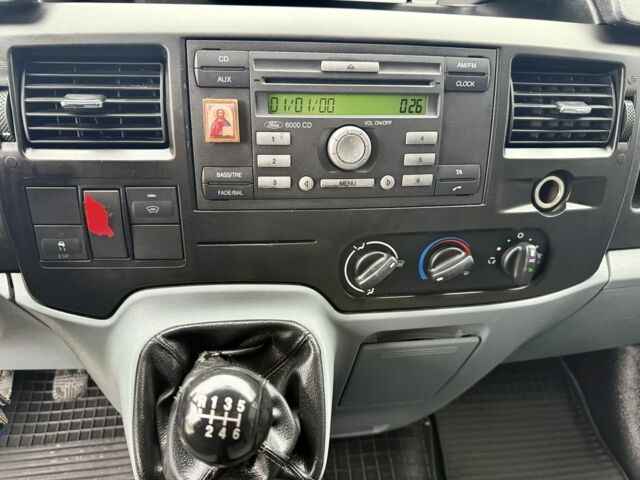 Форд Інша, об'ємом двигуна 0 л та пробігом 0 тис. км за 10999 $, фото 16 на Automoto.ua