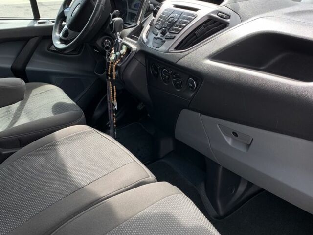 Форд Другая, объемом двигателя 0 л и пробегом 0 тыс. км за 12000 $, фото 4 на Automoto.ua