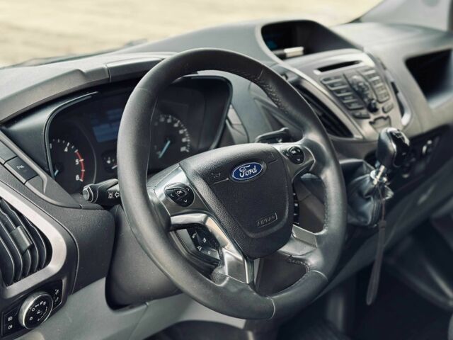 Форд Другая, объемом двигателя 0 л и пробегом 0 тыс. км за 9999 $, фото 11 на Automoto.ua