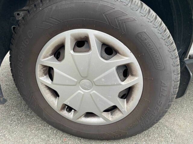 Форд Інша, об'ємом двигуна 2 л та пробігом 0 тис. км за 374 $, фото 1 на Automoto.ua