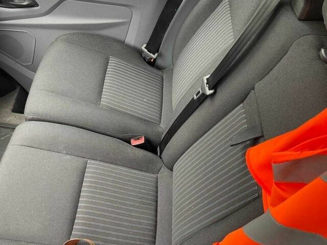 Форд Інша, об'ємом двигуна 2 л та пробігом 0 тис. км за 14500 $, фото 12 на Automoto.ua