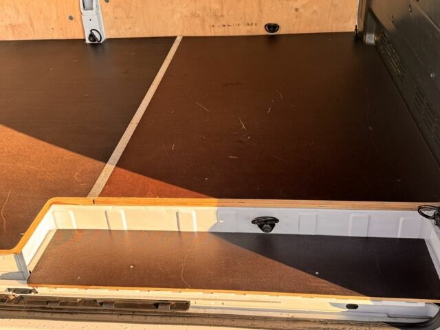 Форд Інша, об'ємом двигуна 0 л та пробігом 0 тис. км за 38500 $, фото 10 на Automoto.ua