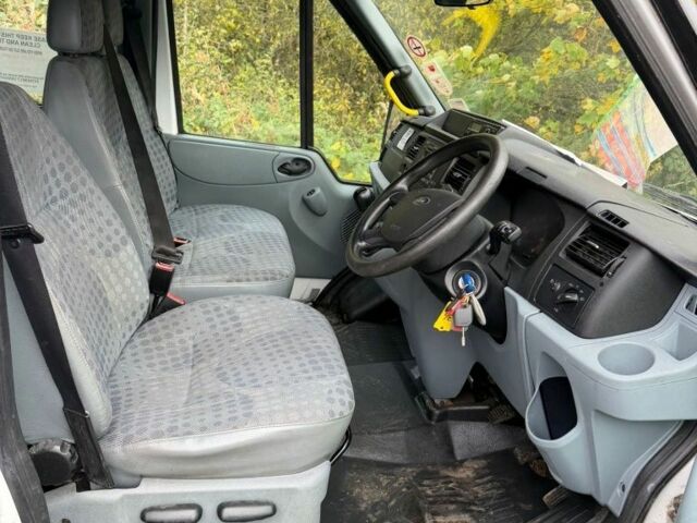 Форд Інша, об'ємом двигуна 0 л та пробігом 0 тис. км за 5871 $, фото 6 на Automoto.ua