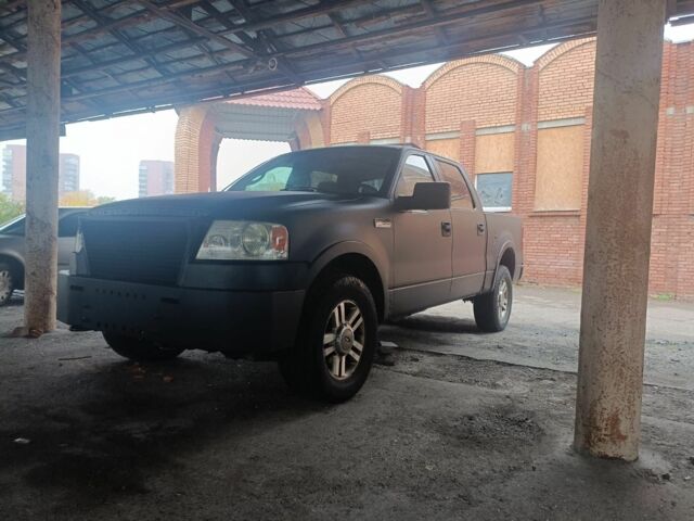 Форд Другая, объемом двигателя 5 л и пробегом 264 тыс. км за 6182 $, фото 2 на Automoto.ua