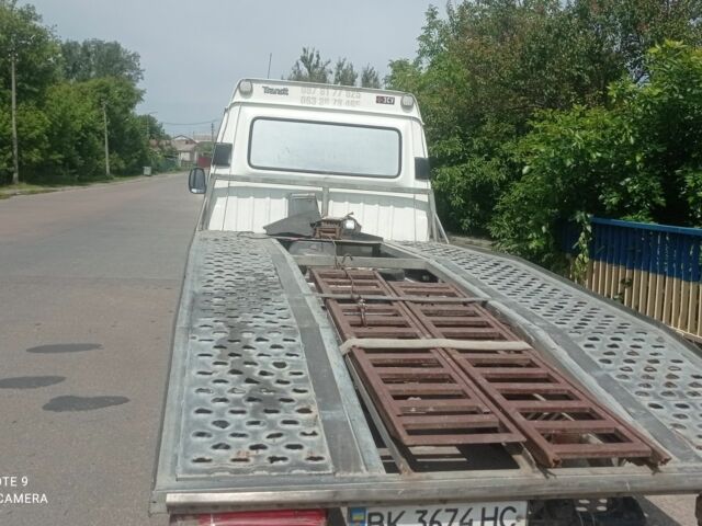 Форд Інша, об'ємом двигуна 14.86 л та пробігом 0 тис. км за 5000 $, фото 1 на Automoto.ua