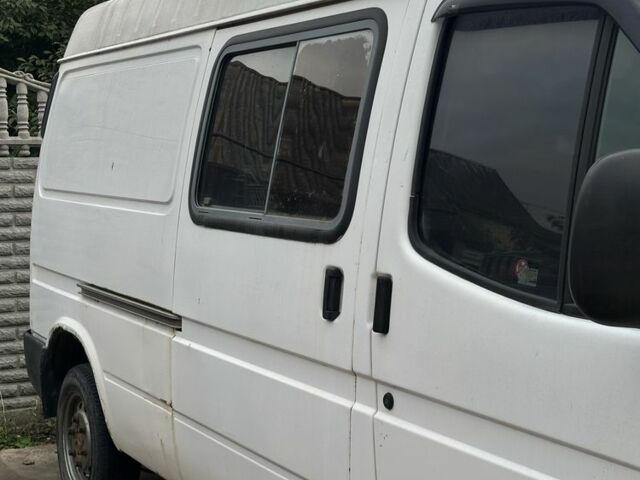 Форд Другая, объемом двигателя 0 л и пробегом 0 тыс. км за 3000 $, фото 1 на Automoto.ua