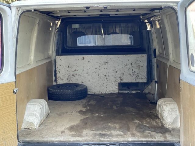 Форд Другая, объемом двигателя 0 л и пробегом 0 тыс. км за 2199 $, фото 7 на Automoto.ua