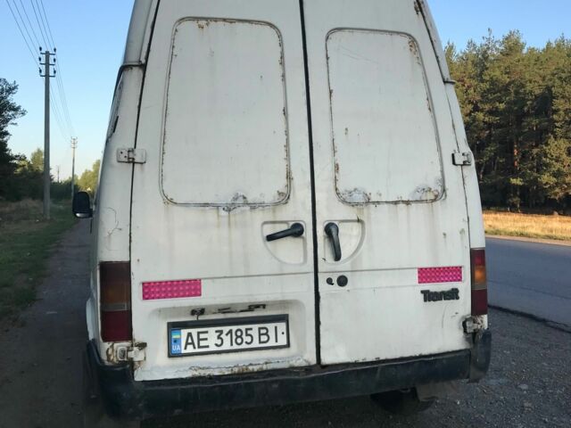 Форд Інша, об'ємом двигуна 0 л та пробігом 0 тис. км за 2800 $, фото 2 на Automoto.ua