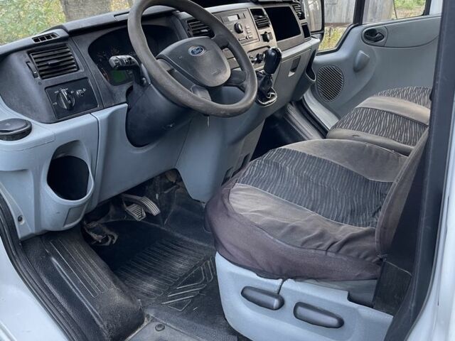 Форд Другая, объемом двигателя 0 л и пробегом 0 тыс. км за 5000 $, фото 6 на Automoto.ua