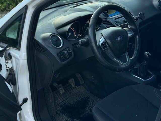 Форд Другая, объемом двигателя 0 л и пробегом 0 тыс. км за 5700 $, фото 7 на Automoto.ua