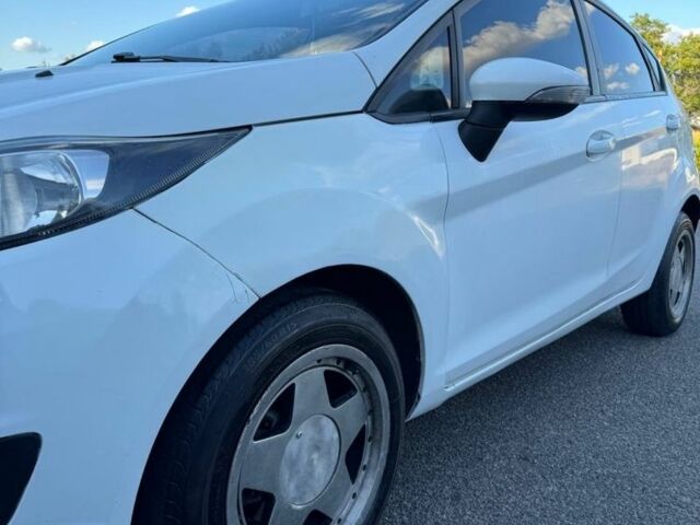 Форд Другая, объемом двигателя 0 л и пробегом 0 тыс. км за 5700 $, фото 4 на Automoto.ua