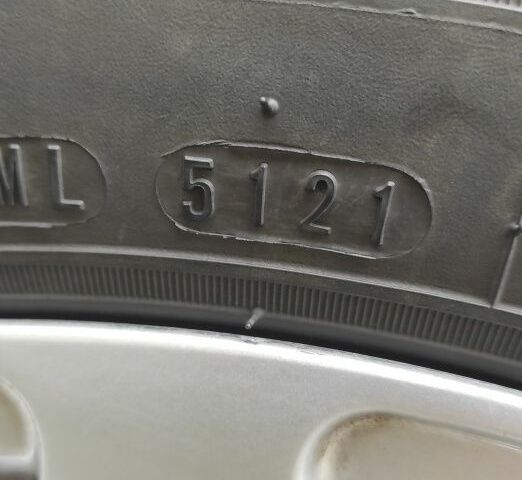 Серый Форд Другая, объемом двигателя 2 л и пробегом 262 тыс. км за 6900 $, фото 10 на Automoto.ua