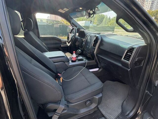 Сірий Форд Інша, об'ємом двигуна 5 л та пробігом 55 тис. км за 26000 $, фото 6 на Automoto.ua