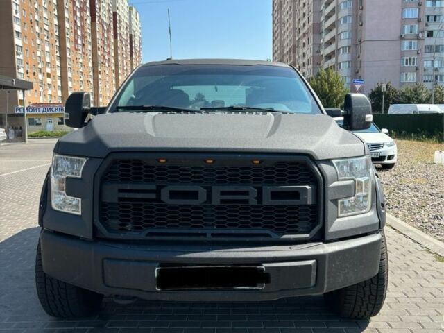 Сірий Форд Інша, об'ємом двигуна 5 л та пробігом 55 тис. км за 26000 $, фото 15 на Automoto.ua