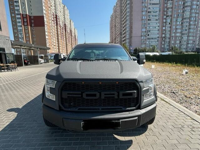 Сірий Форд Інша, об'ємом двигуна 5 л та пробігом 55 тис. км за 26000 $, фото 14 на Automoto.ua