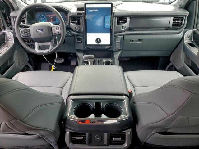 Серый Форд Другая, объемом двигателя 0 л и пробегом 1 тыс. км за 17500 $, фото 7 на Automoto.ua