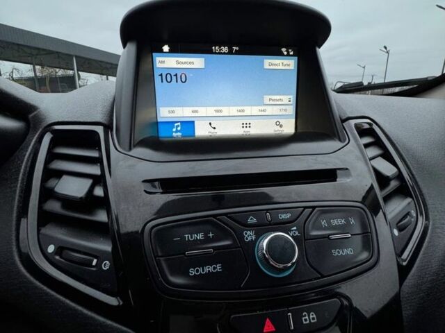 Серый Форд Другая, объемом двигателя 1.6 л и пробегом 160 тыс. км за 8500 $, фото 8 на Automoto.ua