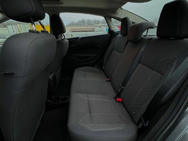 Серый Форд Другая, объемом двигателя 1.6 л и пробегом 160 тыс. км за 8500 $, фото 6 на Automoto.ua