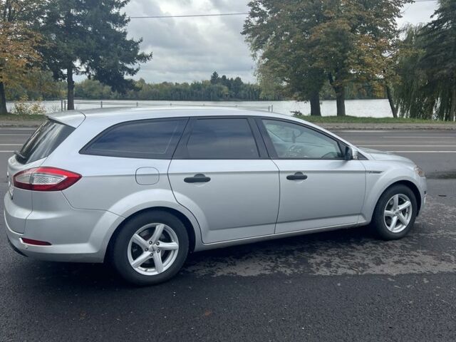 Сірий Форд Інша, об'ємом двигуна 1.6 л та пробігом 198 тис. км за 7500 $, фото 14 на Automoto.ua