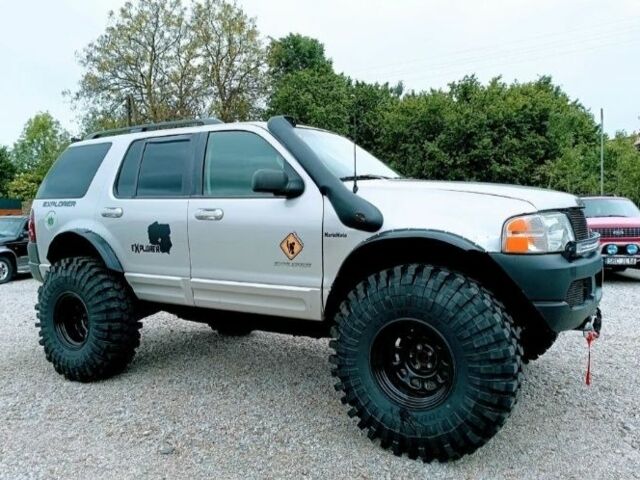 Серый Форд Другая, объемом двигателя 0 л и пробегом 234 тыс. км за 3150 $, фото 1 на Automoto.ua