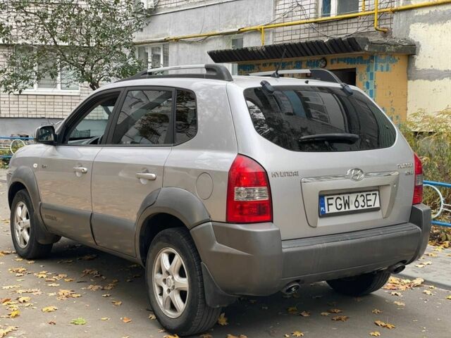 Сірий Форд Інша, об'ємом двигуна 2 л та пробігом 300 тис. км за 3950 $, фото 10 на Automoto.ua