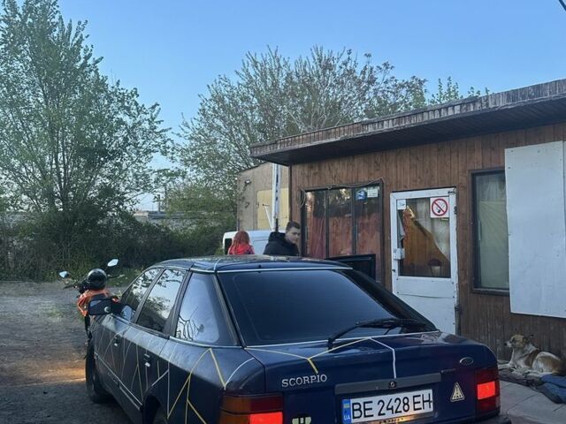 Синий Форд Другая, объемом двигателя 2 л и пробегом 308 тыс. км за 1500 $, фото 1 на Automoto.ua