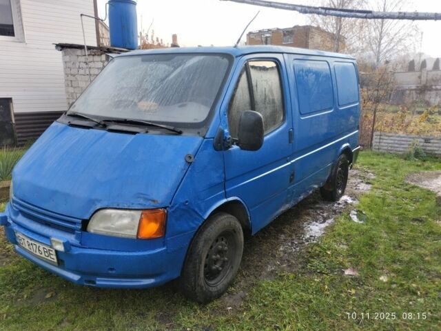 Синий Форд Другая, объемом двигателя 2.5 л и пробегом 300 тыс. км за 1428 $, фото 1 на Automoto.ua