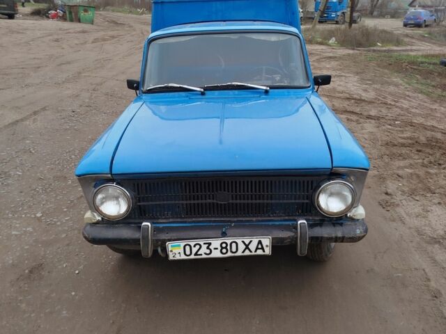 Синий Форд Другая, объемом двигателя 0 л и пробегом 100 тыс. км за 949 $, фото 4 на Automoto.ua