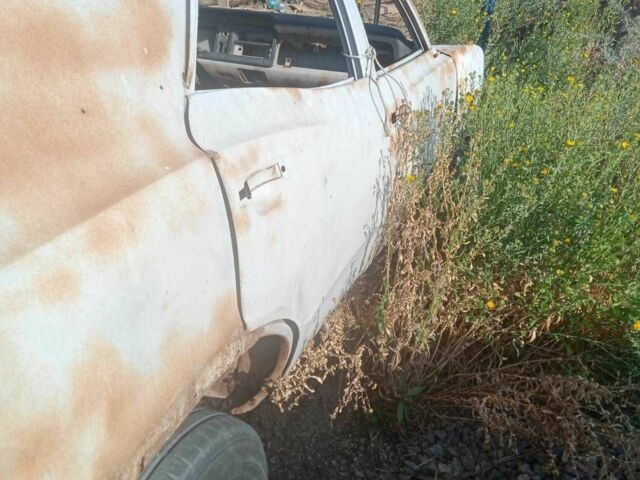 Синій Форд Інша, об'ємом двигуна 1.5 л та пробігом 1000 тис. км за 1700 $, фото 7 на Automoto.ua