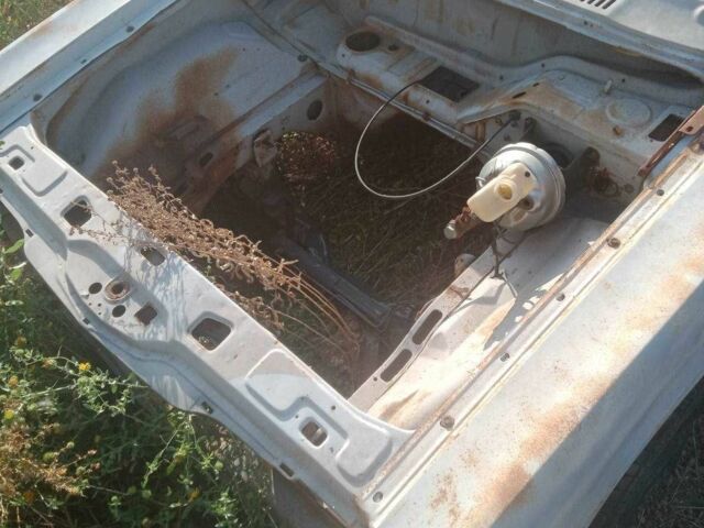 Синій Форд Інша, об'ємом двигуна 1.5 л та пробігом 1000 тис. км за 1700 $, фото 11 на Automoto.ua